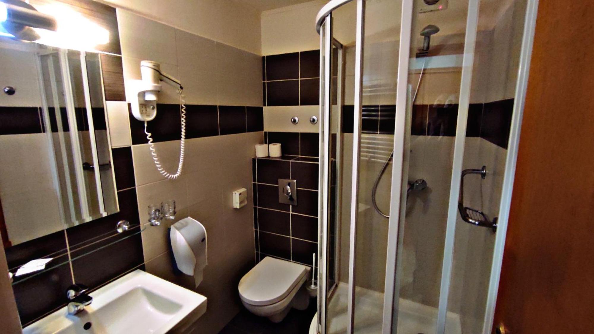 Atrium Hotel Harkány Екстериор снимка